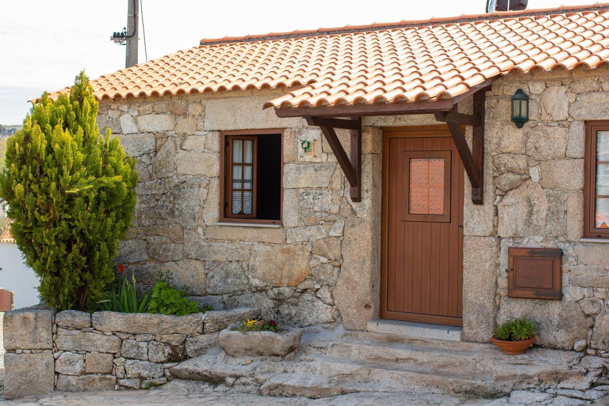 Casa Da Calcada - Turismo Sortelha Bed and Breakfast Εξωτερικό φωτογραφία